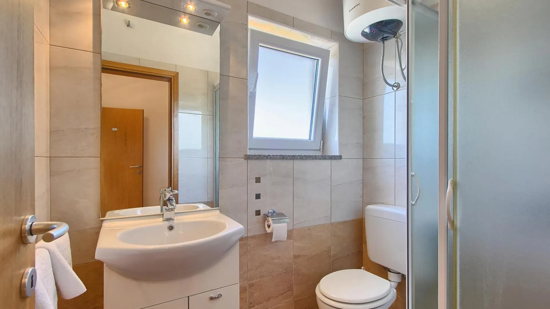 Apartmani Tony Banjole