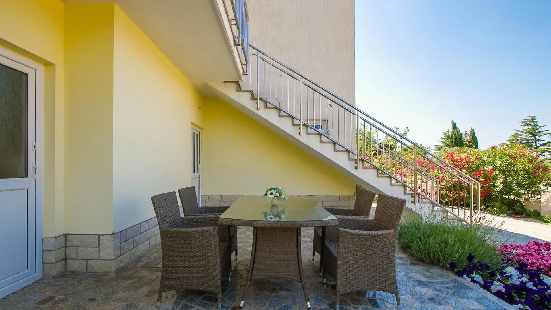 Apartmani Tony Banjole